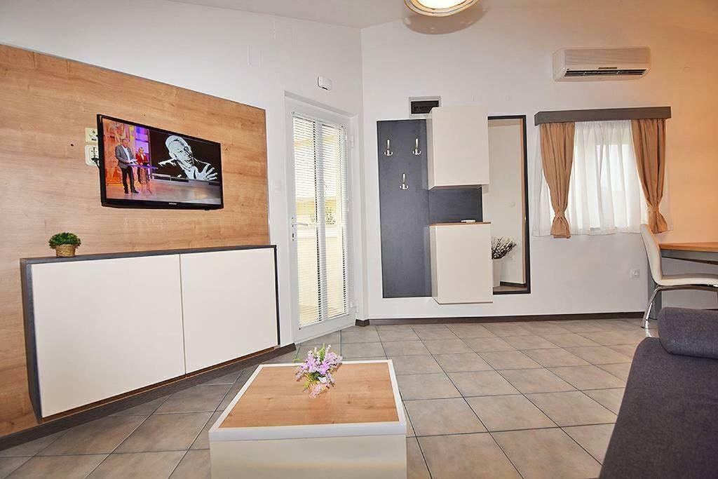 Mare Medulin Appartement Buitenkant foto
